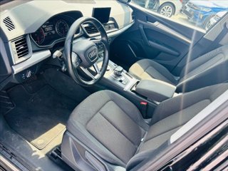 AUDI Q5 40 TDI quattro S tronic Business