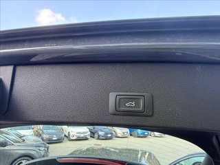 AUDI Q2 1.6 TDI S tronic S line Edition